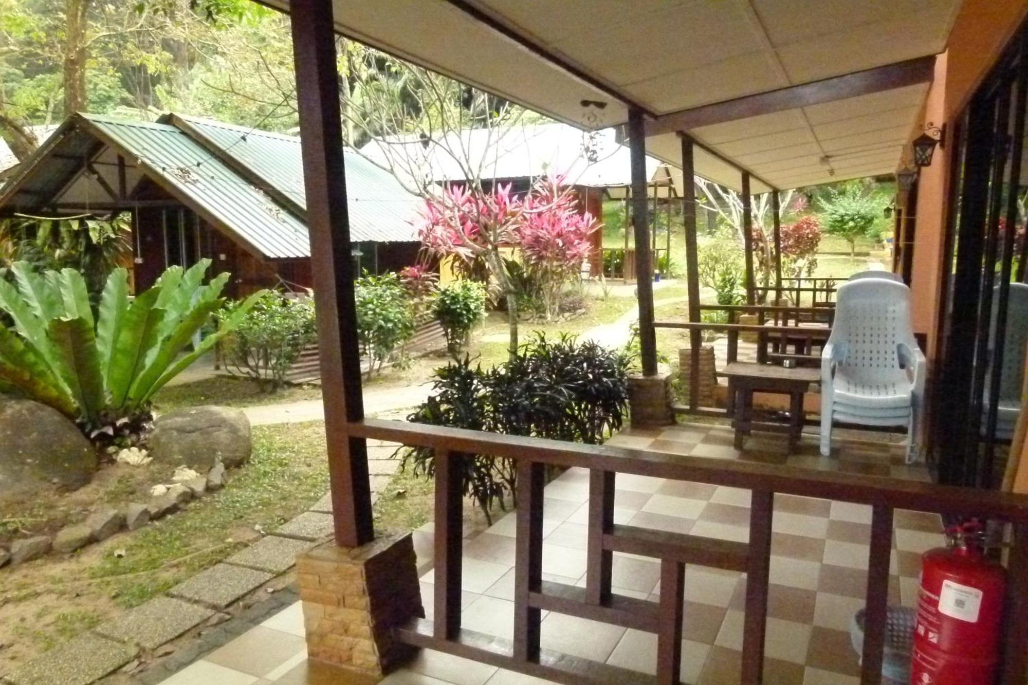 Cheers Garden Chalet Kampong Ayer Batang Exteriör bild
